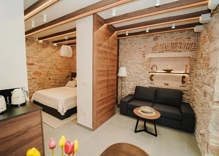 Little Gem * זאדאר